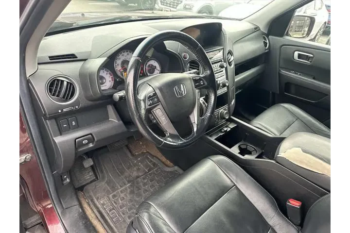 $7000 : Honda Pilot 2013 4x4 Touring image 3