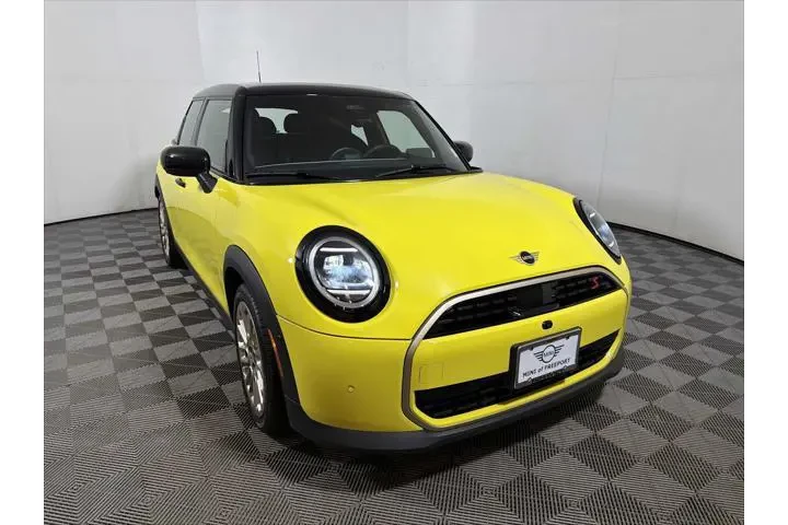 $29993 : MINI Hardtop 4 Door 2025 Coo image 2