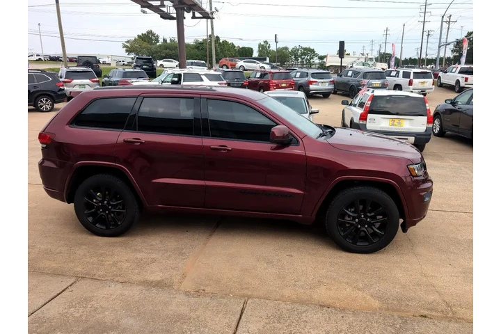 $20595 : 2020 Grand Cherokee image 4