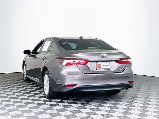 $23727 : PRE-OWNED 2022 TOYOTA CAMRY LE image 7