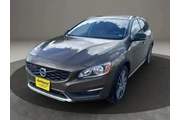$13900 : 2016 V60 Cross Country T5 thumbnail