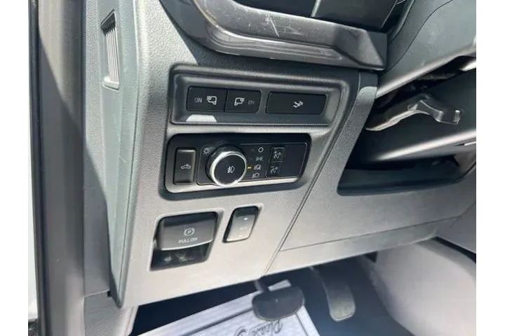 $36861 : Ford F-150 2023 4x4 Lariat 4 image 9