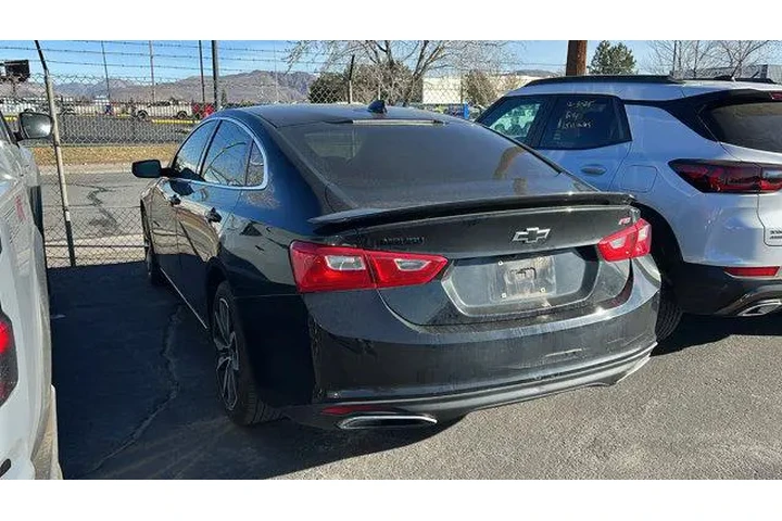$16984 : Chevrolet Malibu 2020 RS 4dr image 2