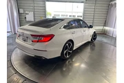 $19399 : Honda Accord 2020 Sport 4dr thumbnail