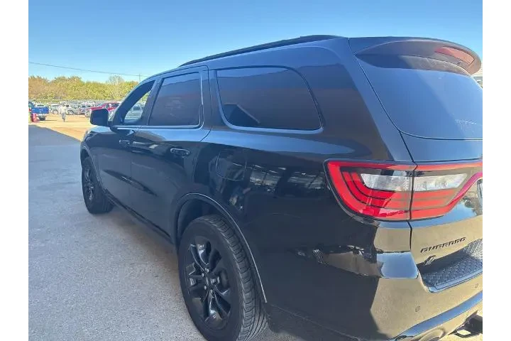 $29438 : Dodge Durango 2022 AWD GT 4d image 2