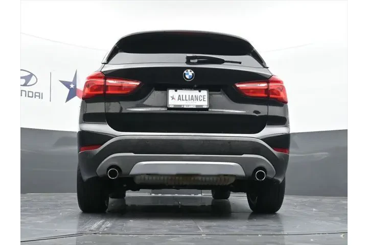 $12988 : BMW X1 2017 sDrive28i 4dr SU image 10