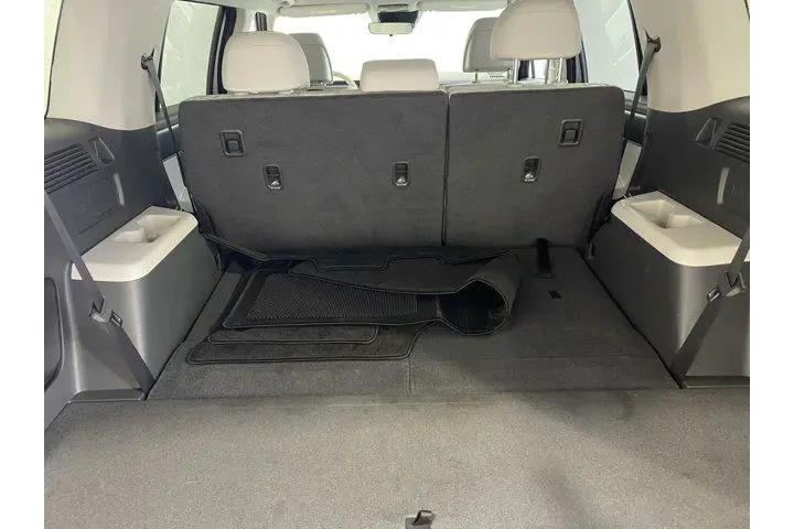 $27881 : Hyundai SANTA FE 2024 SE 4dr image 8