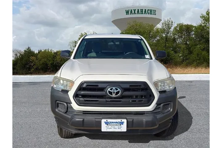 $22137 : Toyota Tacoma 2016 4x2 SR 4d image 2