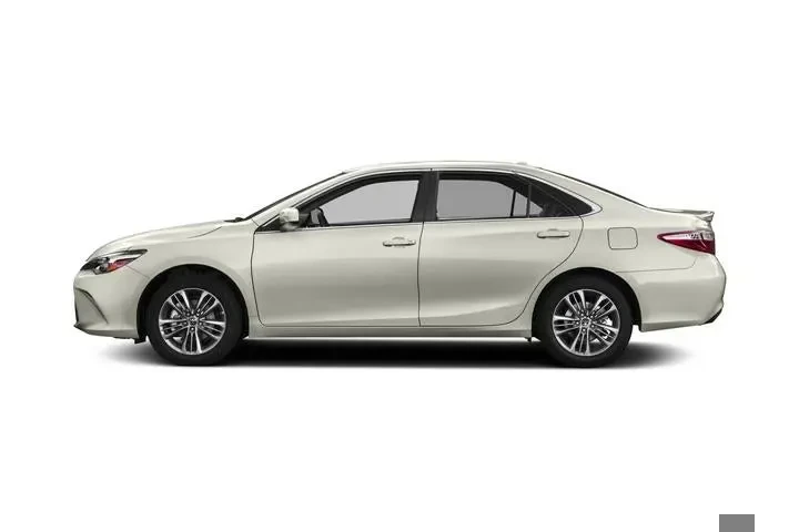 $13985 : Toyota Camry 2016 SE 4dr Sed image 3