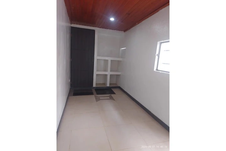 $700000 : Arriendo habitación image 5