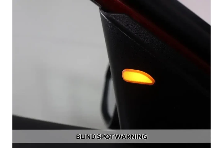 $21193 : Nissan Altima 2024 2.5 SR 4d image 3