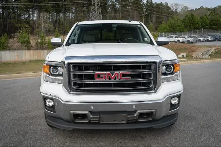 $21987 : GMC Sierra 1500 2015 4x4 SLT image 2