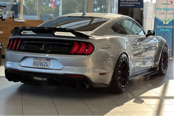 Ford Mustang 2020 Shelby GT5 image 3