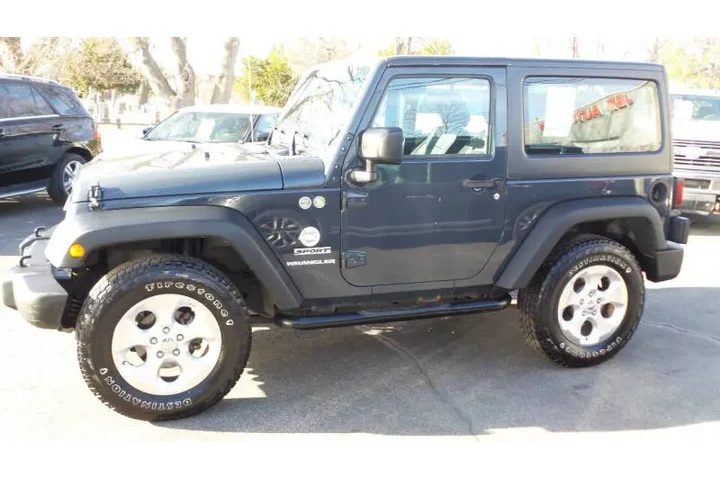 $12500 : 2017 Wrangler Sport image 5