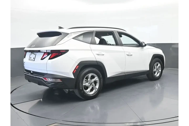 $19240 : Hyundai TUCSON 2024 SEL Flee image 6