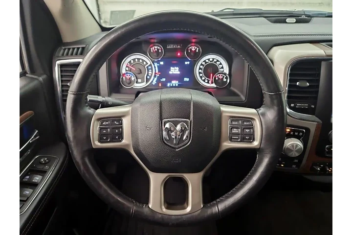 $23998 : Ram 1500 2016 4x4 Laramie 4d image 10