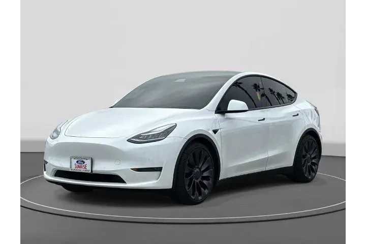 $24000 : Tesla Model Y 2020 AWD Perfo image 1