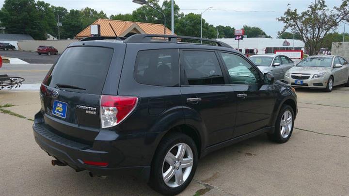 $8999 : 2010 Forester 2.5X Premium image 7