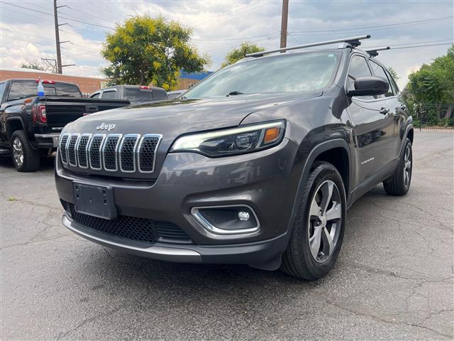 $17888 : 2019 Cherokee Limited, CLEAN image 3