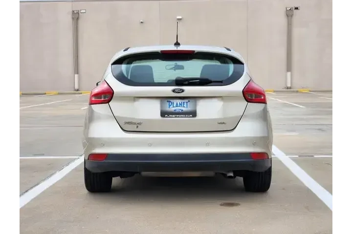 $7835 : Ford Focus 2018 SEL 4dr Hatc image 5