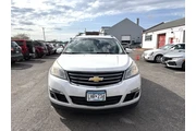 $6999 : 2016 Traverse LT thumbnail
