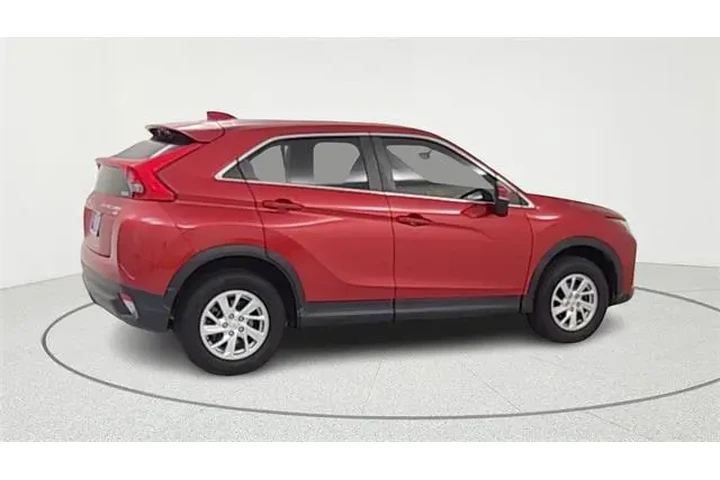 $11869 : Mitsubishi Eclipse Cross 201 image 8