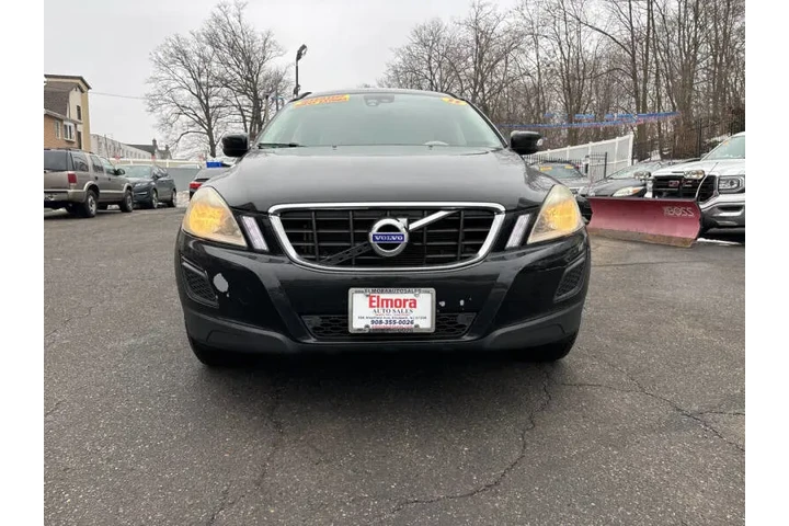 $6999 : 2011 XC60 3.2 R-Design image 3