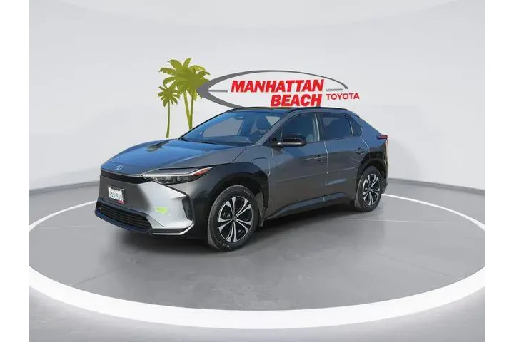$23795 : Toyota bZ4X 2023 XLE 4dr Cro image 4