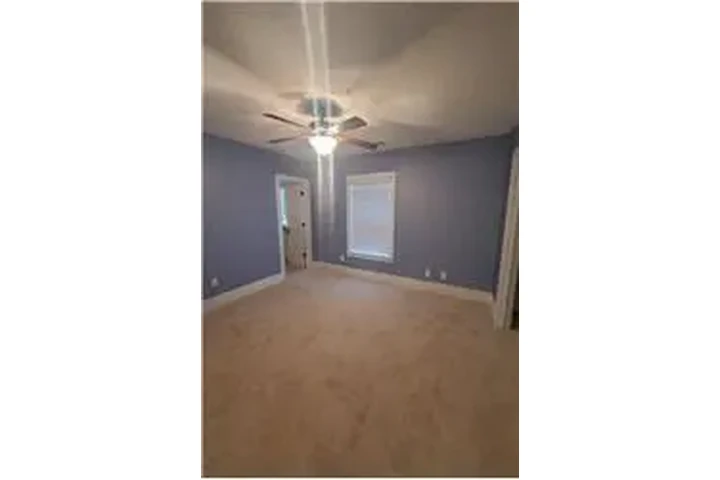 $2200 : Rental property with 3 bedro image 8