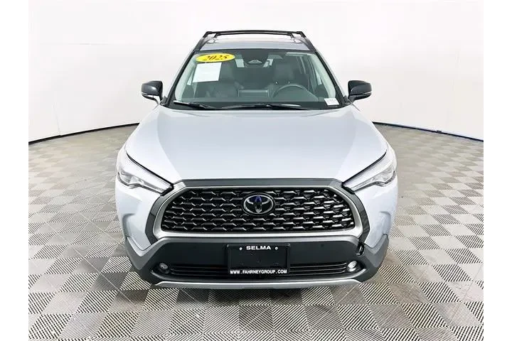 $31500 : Toyota Corolla Cross 2025 AW image 2