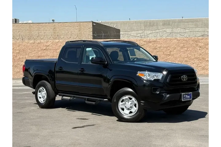 $34989 : Toyota Tacoma 2023 4x4 Trail image 2