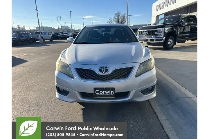 $8500 : Toyota Camry 2011 SE 4dr Sed image 2