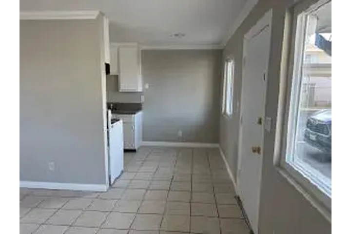 ¡RENTO APARTAMENTO GRANDE! 📍 image 3