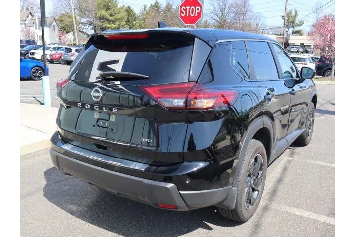 $28775 : Nissan Rogue 2025 AWD SV 4dr image 5
