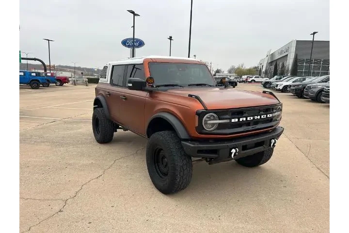 $39887 : Ford Bronco 2021 4x4 Outer B image 1