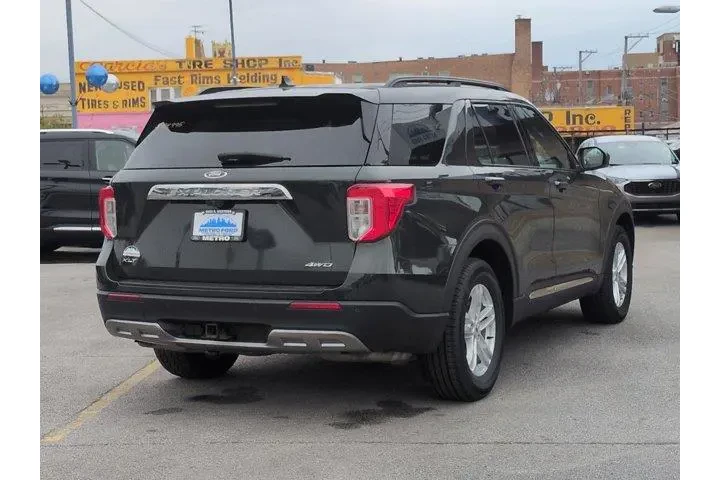 $25555 : Ford Explorer 2022 AWD XLT 4 image 3
