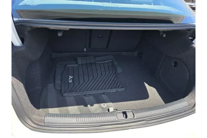 $18682 : Audi A3 2019 Premium Plus 40 image 1