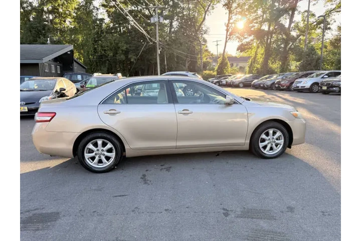 $6995 : 2011 Camry LE image 8