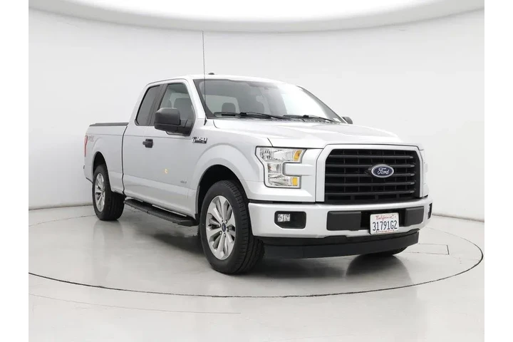 $22998 : Ford F-150 2017 4x2 XL 4dr S image 1