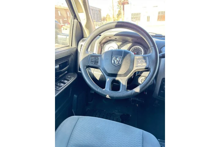 $36995 : 2014 1500 Express image 8