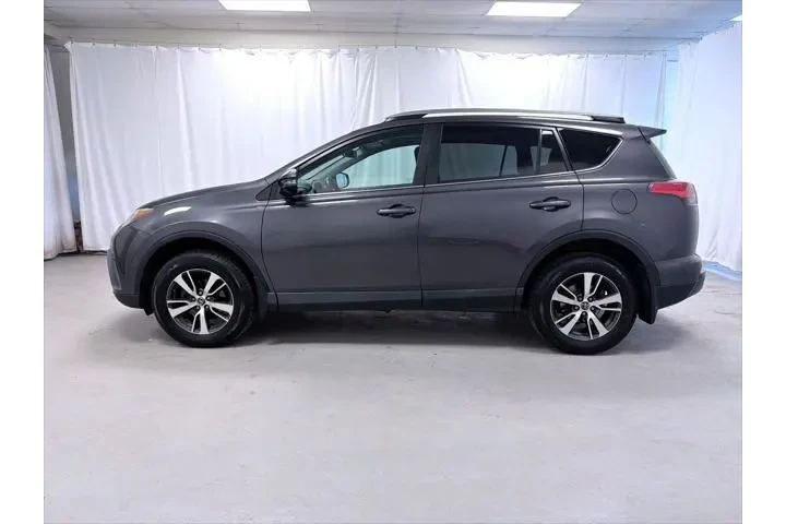 $21495 : Toyota RAV4 2018 AWD XLE 4dr image 10