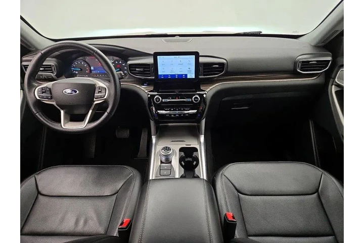 $31998 : Ford Explorer 2024 AWD Limit image 9