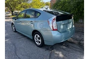 2014 Prius Three thumbnail