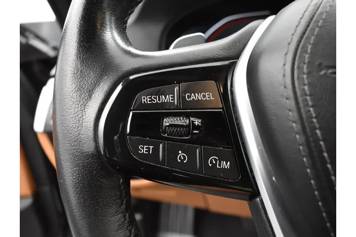 $24995 : BMW 5 Series 2022 AWD 530i x image 10