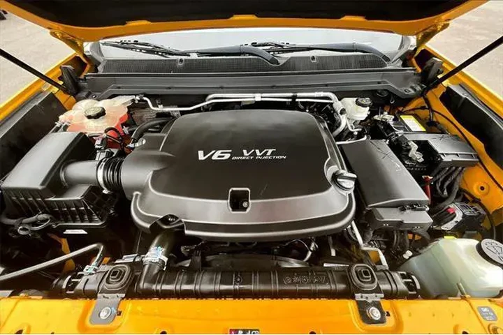 $18998 : Chevrolet Colorado 2018 4x4 image 10