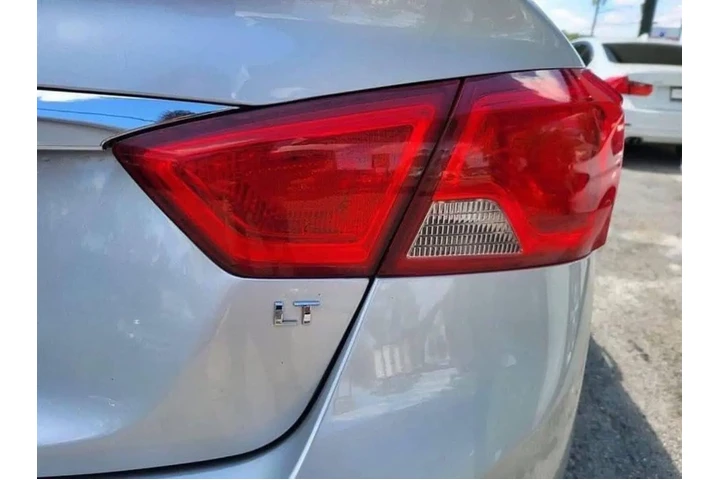 $3000 : Chevy cruz image 7