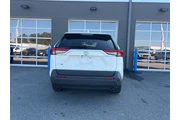 $24999 : Toyota RAV4 2024 LE 4dr SUV thumbnail