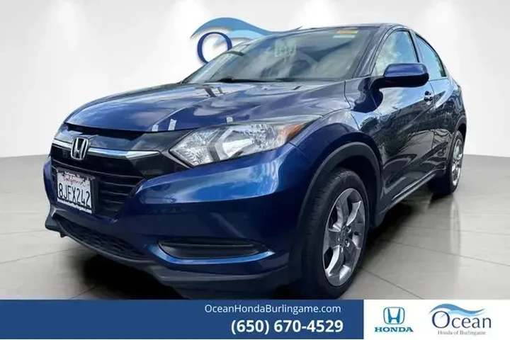 $12995 : Honda HR-V 2017 LX 4dr Cross image 1