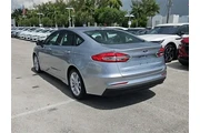$15990 : Ford Fusion Hybrid 2020 SE 4 thumbnail