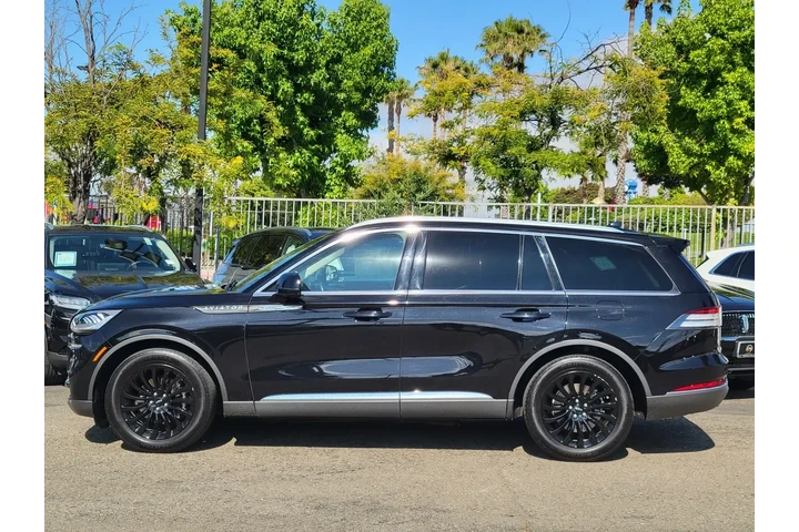 $32999 : Lincoln Aviator 2022 Reserve image 7